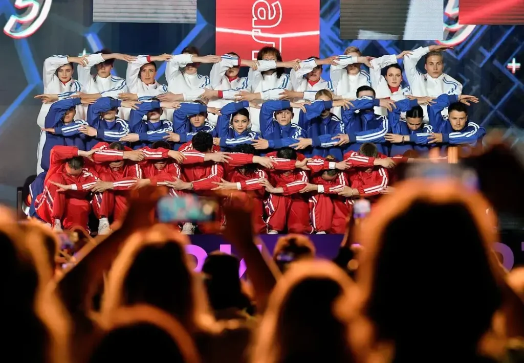 Церемония открытия академии творческих индустрий «Меганом» в арт-кластере «Таврида» в мае 2023, созданная при участии Федерального агентства по делам молодежи (Росмолодежь). Фото: Виктор Коротаев/Коммерсантъ.