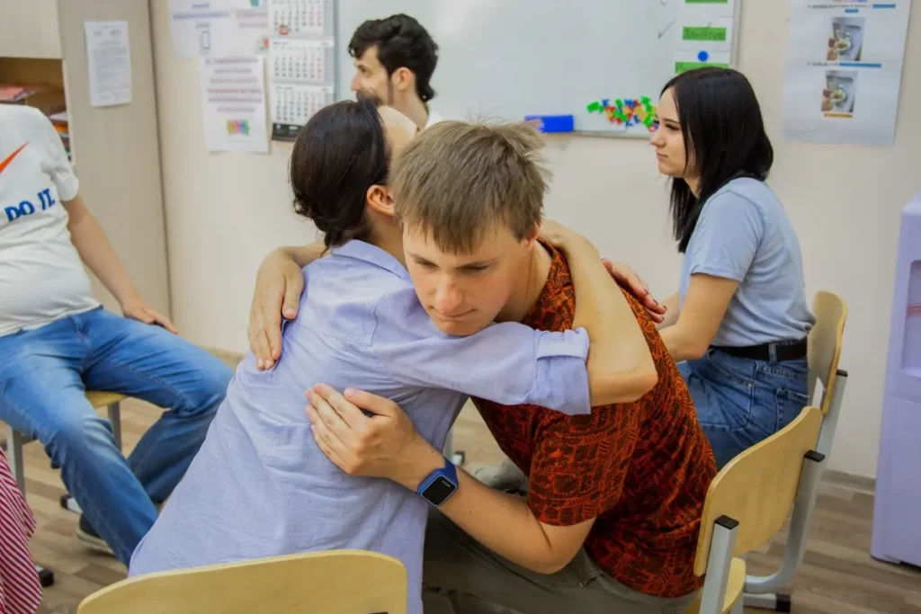 Подопечные фонда «Каждый особенный» в трудовых мастерских. Фото: предоставлено фондом «Каждый особенный».