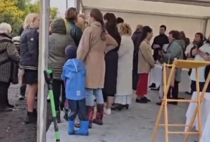 Протест против «арт-поместья» фонда Марии Львовой-Беловой<br />
