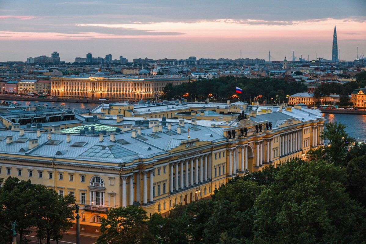 Здание Конституционного суда&nbsp;РФ на&nbsp;Сенатской площади, Санкт-Петербург