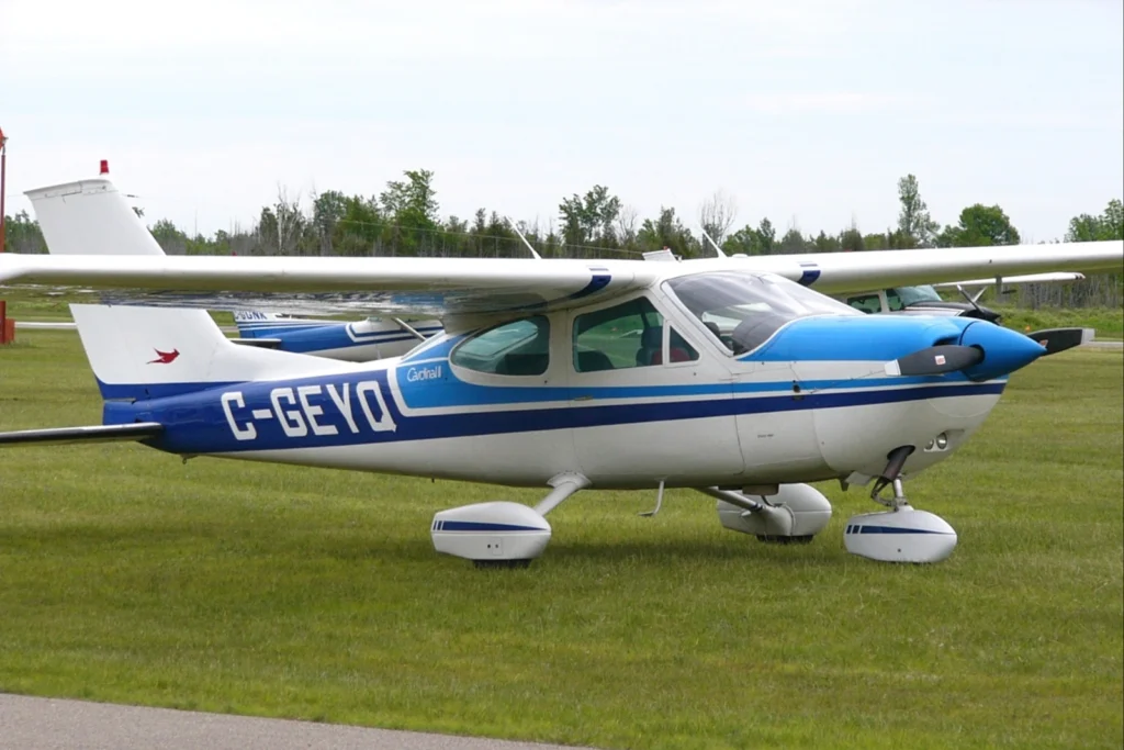 Cessna 177B Cardinal