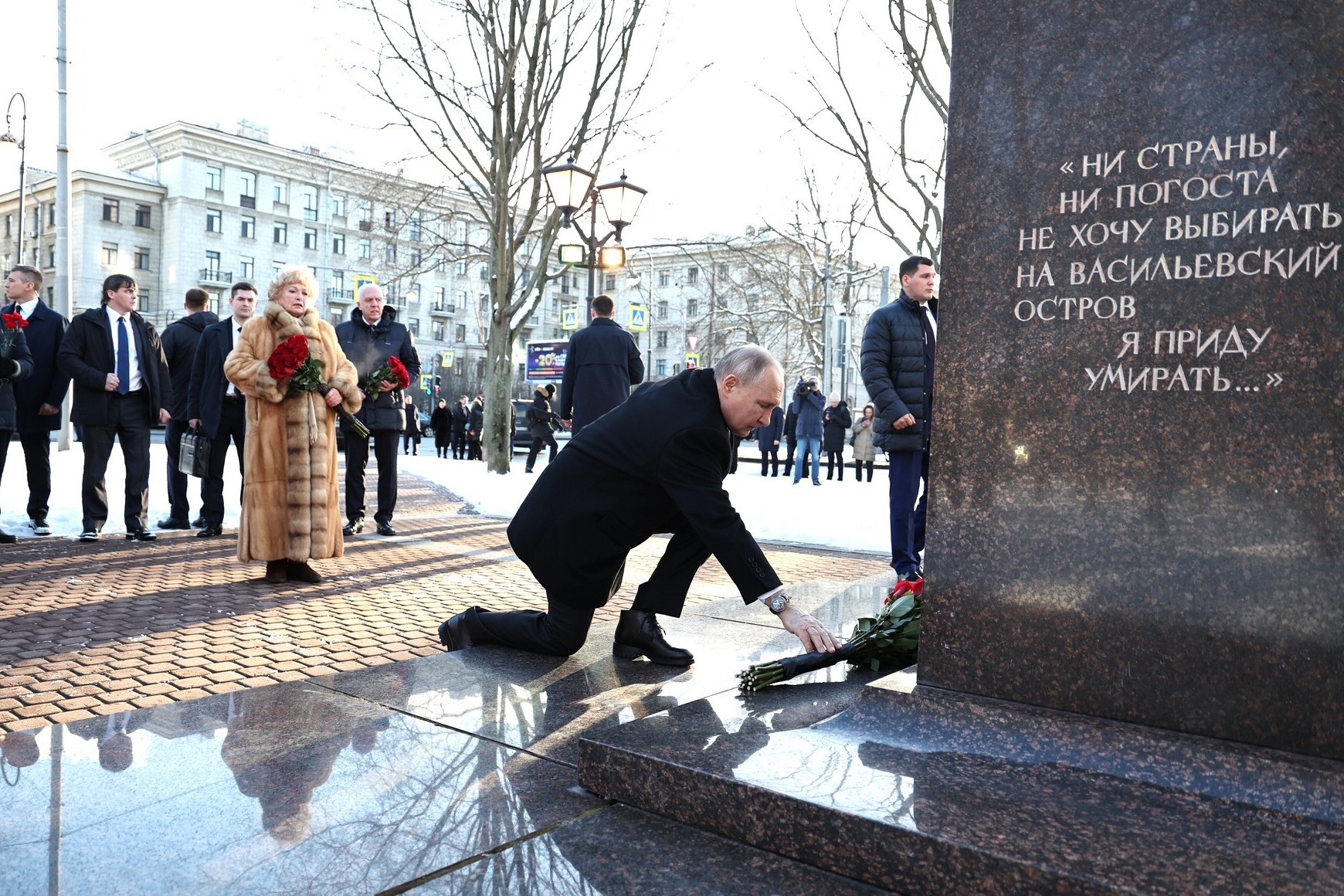 Возобновление работы посольств и готовность к диалогу с Украиной: главные заявления Путина по итогам переговоров с США