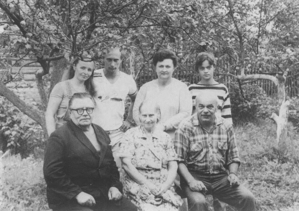 нна Цивилёва с детства знакома с Владимиром Путиным