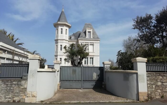 Какой недвижимостью семья Путина владеет в&nbsp;Испании?