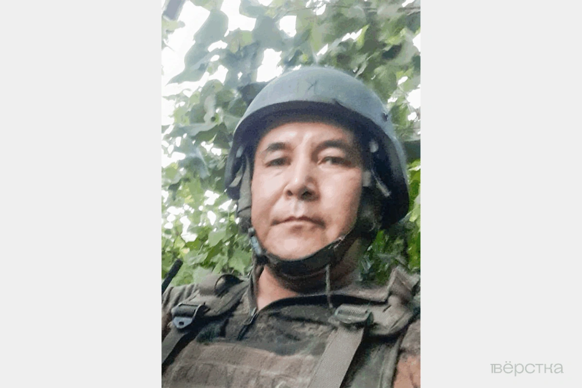 На стороне России на «СВО» воюют десятки тысяч выходцев из Центральной Азии. Часть отправляют на фронт силой, часть подписывают контракт с Минобороны ради денег и гражданства