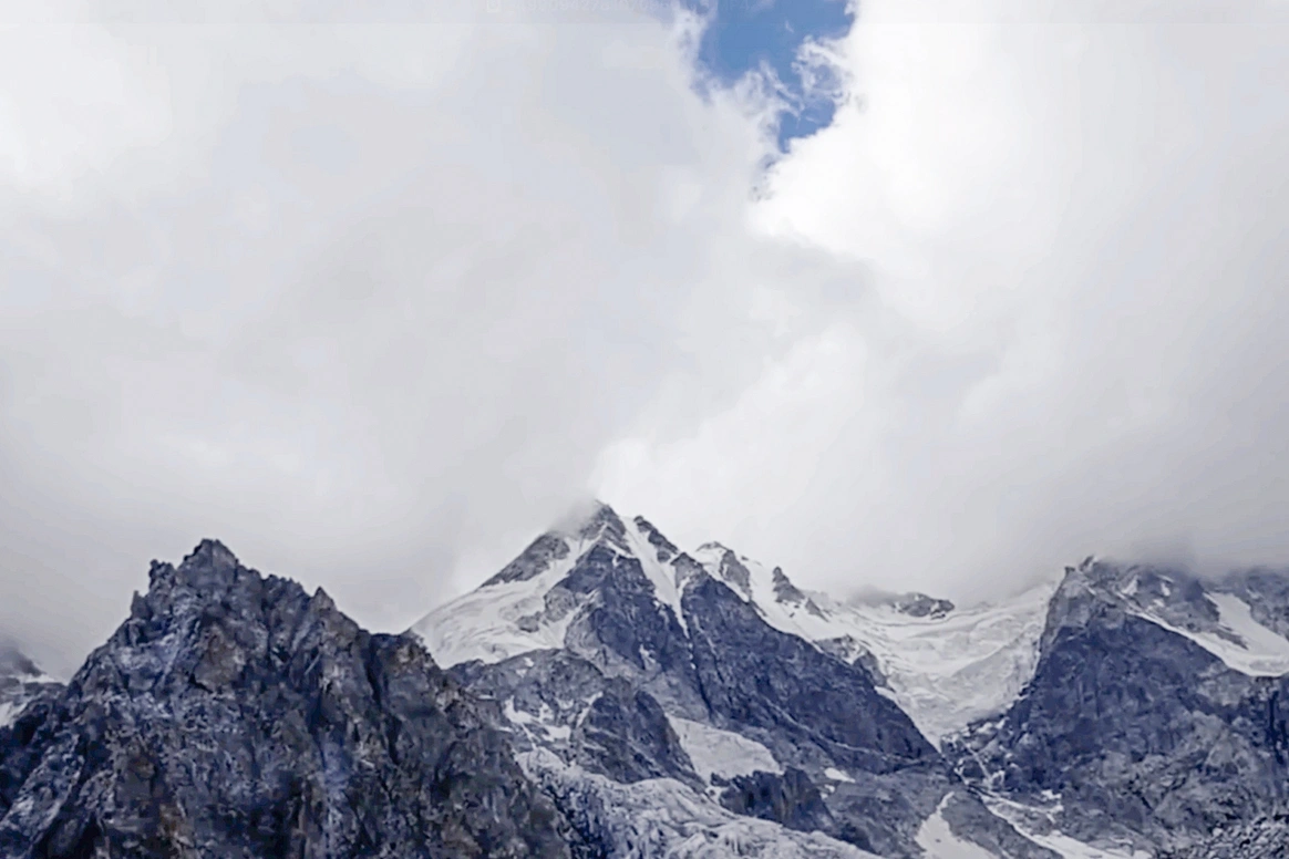 Российско-грузинская граница в&nbsp;горах Большого Кавказа