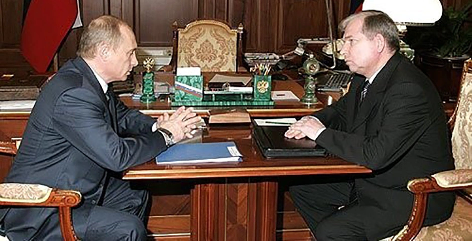 В 2008 году Виктор Черкесов потерял должность в Федеральной службы по контролю за оборотом наркотиков, позже стал депутатом Госдумы от КПРФ, но и там задержался только на один срок