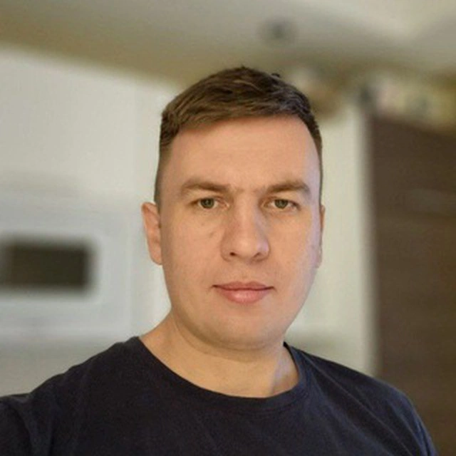 Блогера Илью Ремесло после критики в адрес Владимира Путина могли отправить в психбольницу в Петербурге