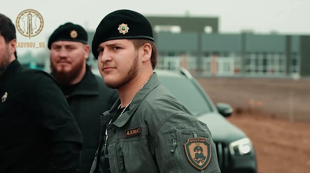 Адам Кадыров, вероятно, утратил позиции в Чечне после ДТП, а его брат Ахмат усиливает влияние